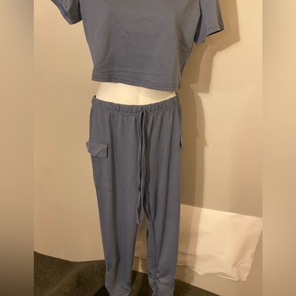 Simple Solid Short Sleeve Lounge Set - Picture 11 of 13